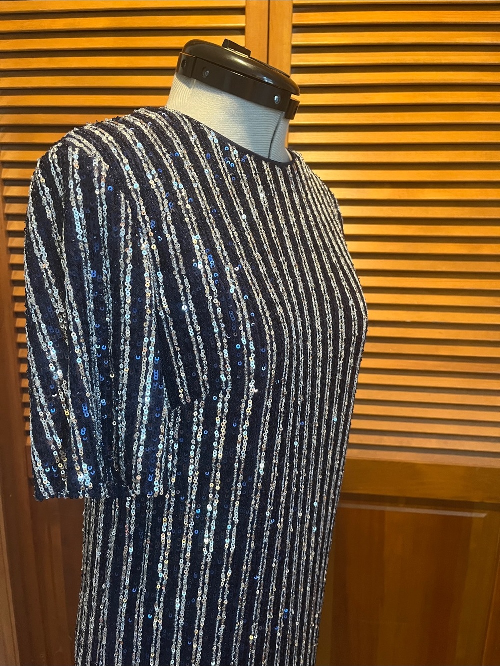 Anthropologie Black and Silver Sequin Stripe Shift Dress XXS - Picture 8 of 9